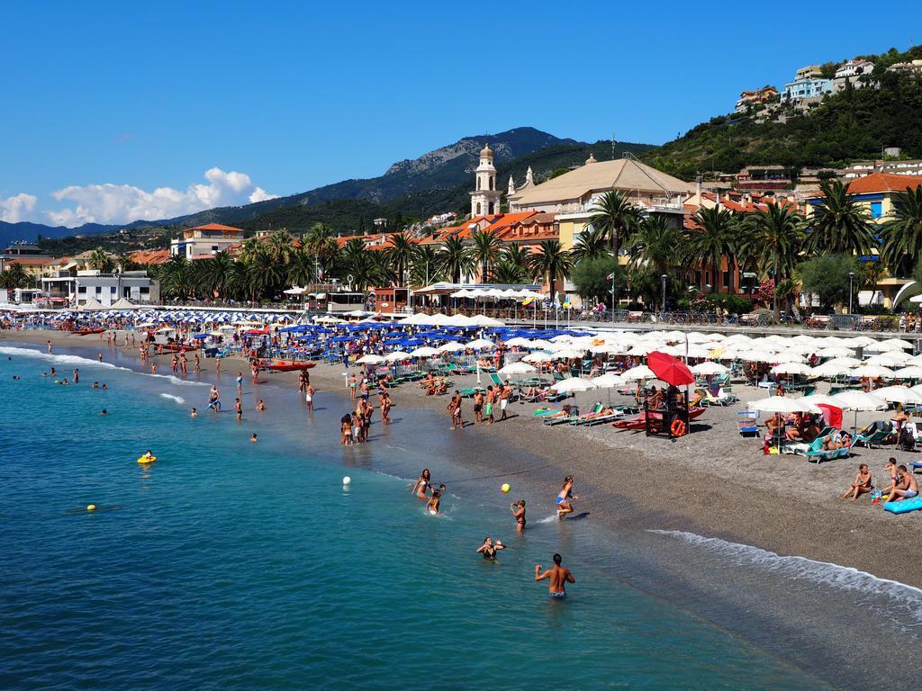 Tra Gli Ulivi Pietra Ligure