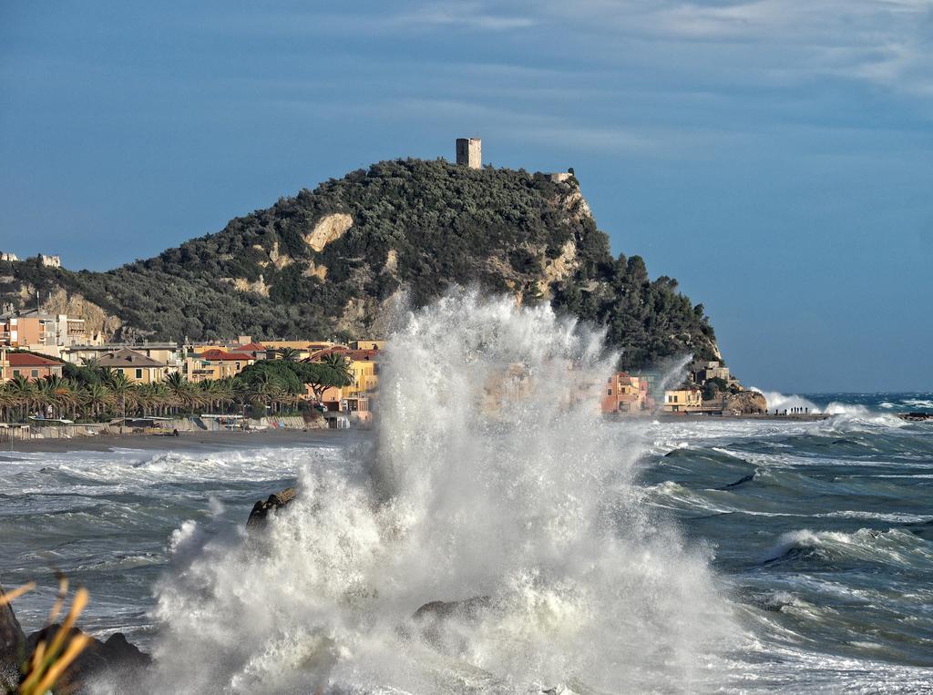 Frühstückspension Tra Gli Ulivi Pietra Ligure